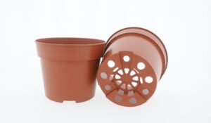 Bloempot 13,7 cm 8° YZ