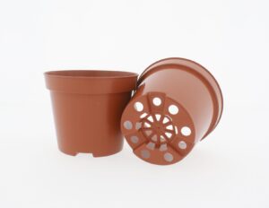 Bloempot 9 cm 8° YZ