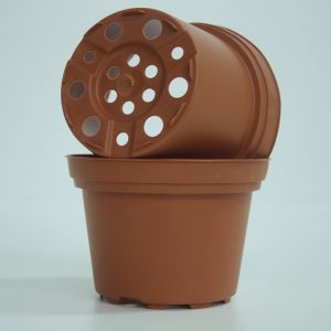 Flowerpot 12 cm 8° low foot 4 mm